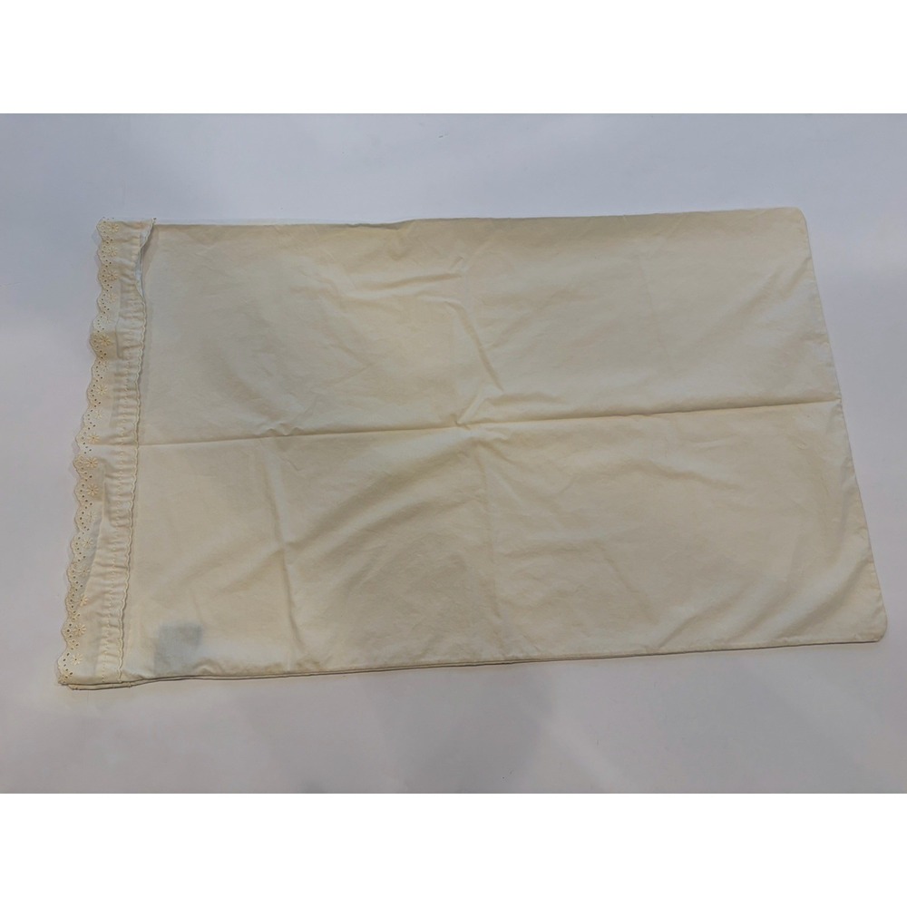Ralph Lauren Home Standard Pillowcase Ivory Eyelet Floral Embroidered Cotton